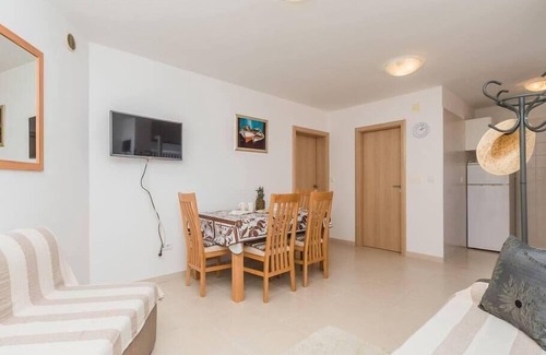 Klimno Apartment | Holiday apartment Klimno for 1 - 4 persons with 1 bedroom - Twin house