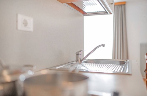 Valdaora di Sopra Apartment | Holiday Apartment “Kruma - Waggile 2” with Mountain View, Wi-Fi & Balcony