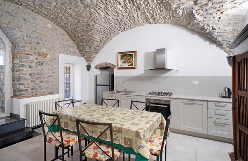 Cervo Apartment | Holiday Apartment 'Le Terme, Borgo Dei Pescatori' with Wi-Fi & Air Conditioning
