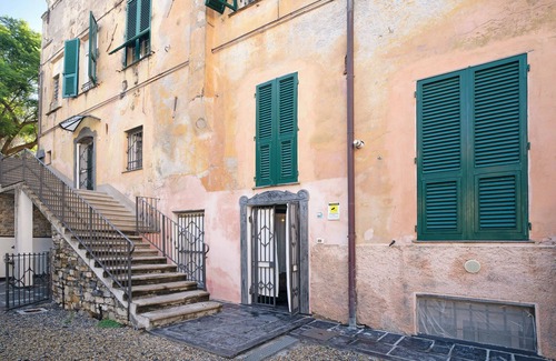 Cervo Apartment | Holiday Apartment 'Le Terme, Borgo Dei Pescatori' with Wi-Fi & Air Conditioning