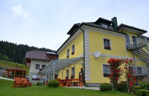 Liebenfels Apartment | Holiday apartment Liebenfels for 1 - 6 persons with 2 bedrooms - Holiday apartment in one or multi-f