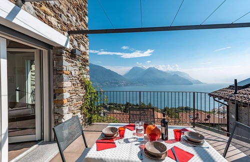 Santa Maria - Rezzonico Cottage | Holiday Apartment "Lifestyle Landhaus" with Wi-Fi