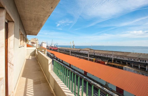 Alfama Apartment | Holiday apartment Lisbon for 1 - 30 persons with 11 bedrooms - Holiday apartment in one or multi-fam