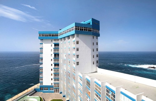Tacoronte Apartment | Holiday Apartment 'Luxury Loft Mar y Sol 1' with Sea Views and Wi-Fi