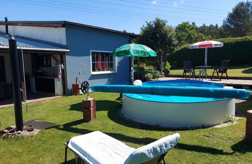 Kolkwitz Apartment | Holiday Apartment 'Near Spreewald' with Shared Pool, Shared Terrace and Wi-Fi