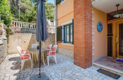 Cove Murtar Apartment | Holiday apartment only 30 meters from the beach