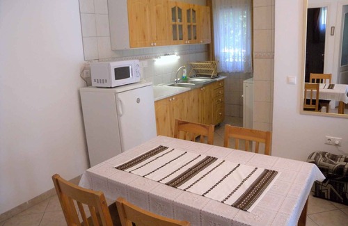 Zalakaros Apartment | Holiday apartment on the ground floor with terrace
