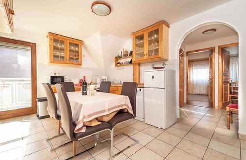 Keszthely Apartment | Holiday apartment only 200 meters from the beach