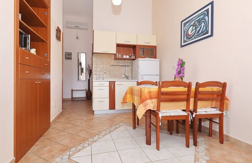Zdrelac Apartment | Holiday apartment only 100 m from the beach