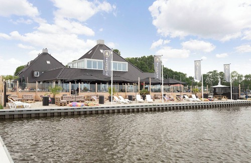Offingawier Apartment | Holiday apartment - Paviljoenwei 12 | Offingawier