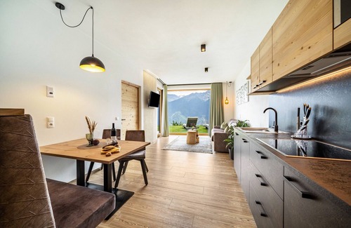 Lasa Apartment | Holiday Apartment 'Paflur Lodges Lärchenduft' with Mountain View, Garden & Wi-Fi