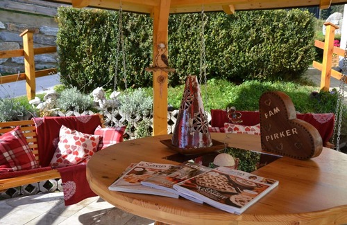 Liebenfels Apartment | Holiday apartment Pflausach for 1 - 8 persons with 2 bedrooms - Holiday apartment in one or multi-fa
