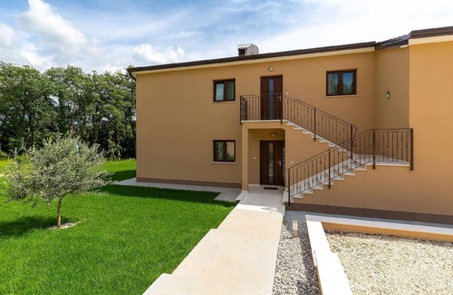 Mugeba Apartment | Holiday apartment Poreč for 1 - 4 persons with 2 bedrooms - Holiday apartment in one or multi-family