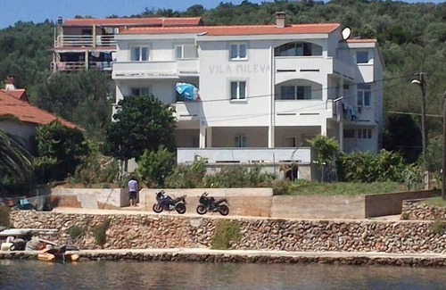 Rava Apartment | Holiday apartment Rava for 1 - 3 persons with 1 bedroom - Holiday apartment in one or multi-family h