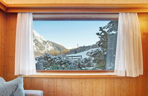 Valdidentro Apartment | Holiday Apartment "Tra-Monti E Mare" with Mountain View, Private Terrace & Sauna