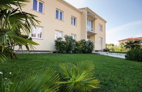 Monterol Apartment | Holiday apartment Umag for 1 - 4 persons with 2 bedrooms - Holiday apartment in one or multi-family
