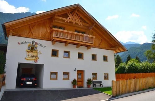 Umhausen Apartment | Holiday apartment Umhausen for 1 - 6 persons with 2 bedrooms - Holiday apartment in one or multi-fam