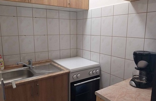 Gyenesdias Apartment | Holiday apartment with large garden