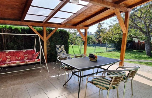 Gyenesdias Apartment | Holiday apartment with canopied terrace
