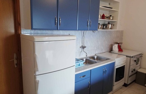 Rovanjska Apartment | Holiday apartment with grill and large covered terrace
