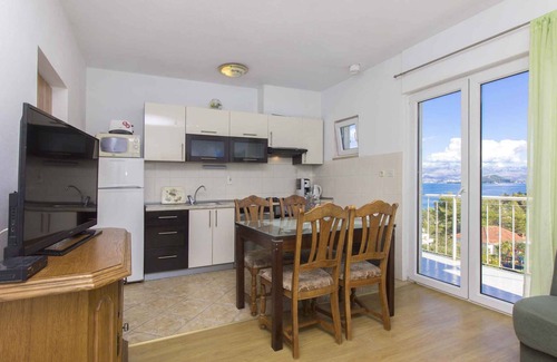 Municipality of Trogir Apartment | Holiday apartment with air conditioning and Internet access