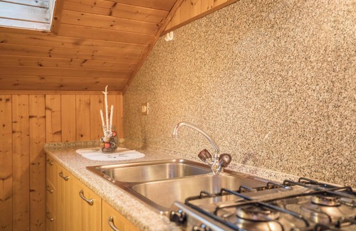 Giogo Piccolo Apartment | Holiday at Farmyard Rosshof - Attic Apartment Mansardato with Wi-Fi and Balcony