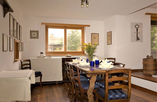 Celerina-Schlarigna Apartment | Holiday apartment Chesa Funtanella