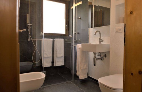 Celerina-Schlarigna Apartment | Holiday apartment Chesa Funtanella