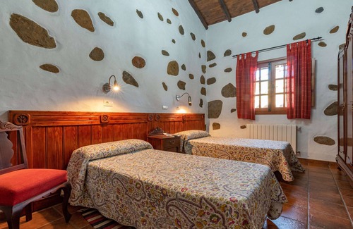 La Solana Cottage | Holiday cottage with private pool in San Mateo