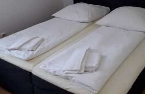 Region Hannover District House | Holiday house Neustadt am Rübenberge for 1 - 10 persons with 3 bedrooms - Holiday house