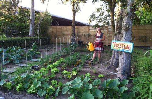 Prat House | Holiday farm; 3 gites & 8 permanent tents, spacious, comfortable, Personal