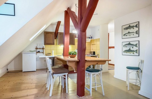 Trendelburg Apartment | Holiday flat "Kemenate" - individual flat under the roof