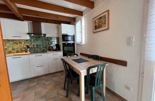 Domino House | Holiday Home 'Résidence Les Emeraudes N°4' with Private Terrace