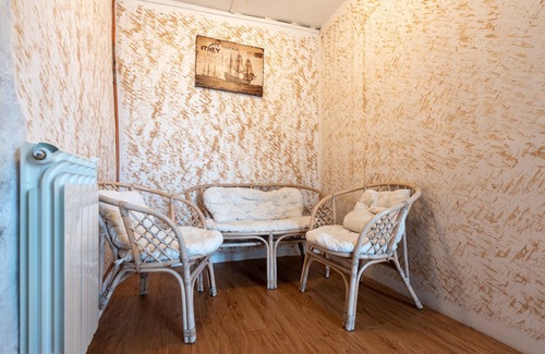 San Mauro Castelverde House | Holiday Home "Na Zia Pippina" with Sea View & Private Terrace