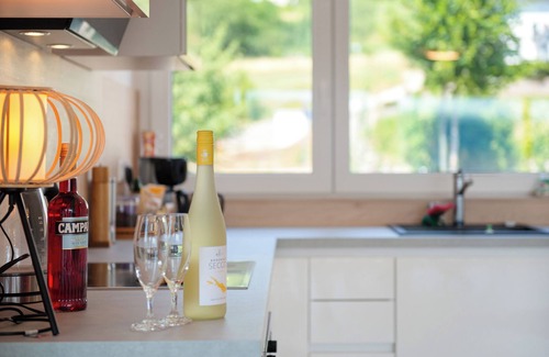 Bodman-Ludwigshafen Apartment | Holiday Home 'Aura Obergeschoss' with Private Garden, Balcony and Wi-Fi