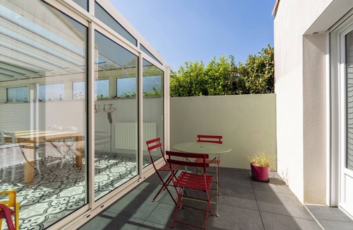 Pornic House | Holiday Home '19 - Havre De Paix' with Private Terrace, Private Garden and Wi-Fi