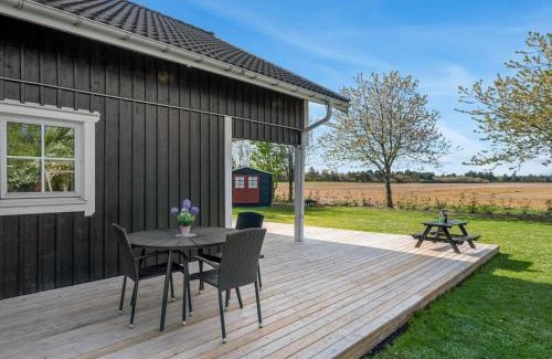 Skaven Strand House | Holiday Home Adelia - 850m to the fjord by Interhome