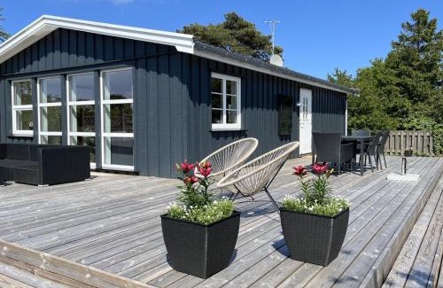 Balka Strand House | Holiday Home Algeth - 350m from the sea by Interhome