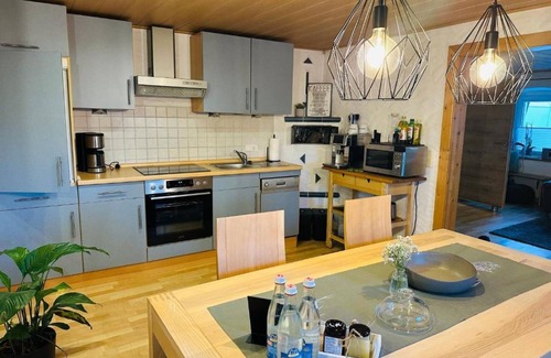 Fuchsmuehl House | Holiday Home 'Alte Wognerei' with Private Terrace, Shared Garden and Wi-Fi
