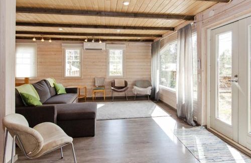 Raakkyla House | Holiday Home Ateljee by Interhome