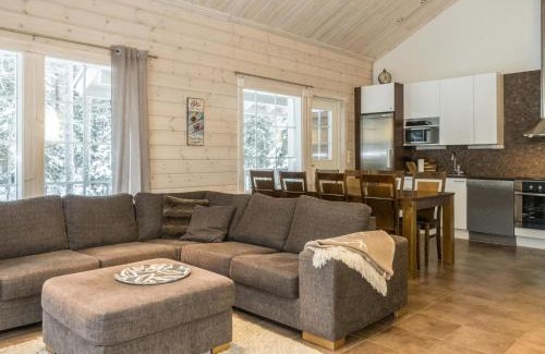 Sirkka House | Holiday Home Atrin suvanto b by Interhome