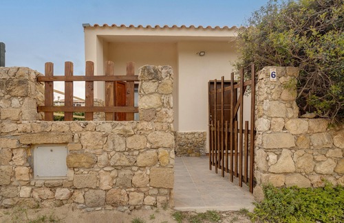 Sa Rocca Tunda House | Holiday Home 'Babbo House Sa Rocca Tunda' with Private Terrace