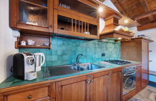 Paglio House | Holiday Home "Baita Margherita" with Mountain View & Private Terrace