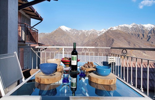 Paglio House | Holiday Home "Baita Margherita" with Mountain View & Private Terrace