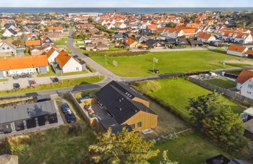Blokhus House | Holiday Home Bena - 800m from the sea by Interhome