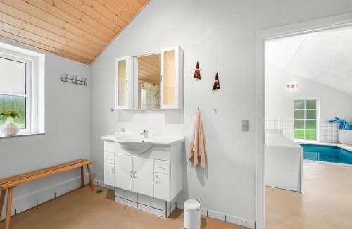 Øhuse House | Holiday Home Benthe - from the sea by Interhome