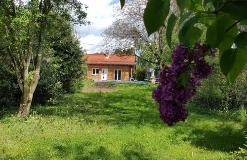 Deggenhausertal House | Holiday Home 'Bodensee-Landurlaub' with Private Terrace, Private Garden and Wi-Fi