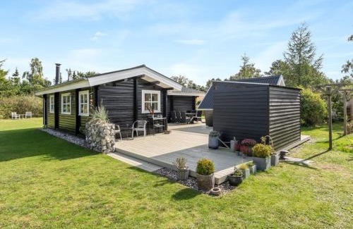 Ørsted House | Holiday Home Botwith - 400m from the sea by Interhome
