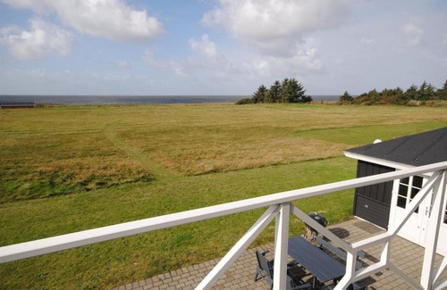 Ringkøbing-Skjern Municipality House | Holiday home Brombærvej E- 689
