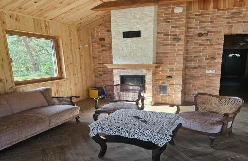 Szczecinek House | Holiday Home by Lake Wierzchowo Private Beach